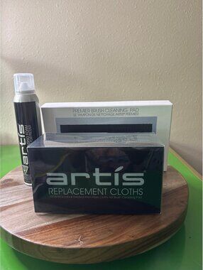 Artis Premier Brush Cleaning Pad